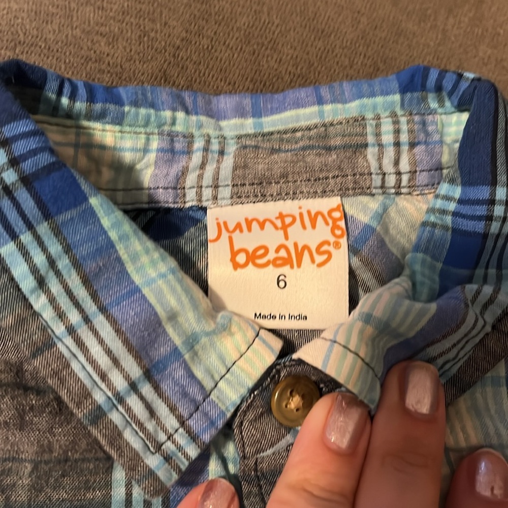 Boys button downs - Picture 4 of 6